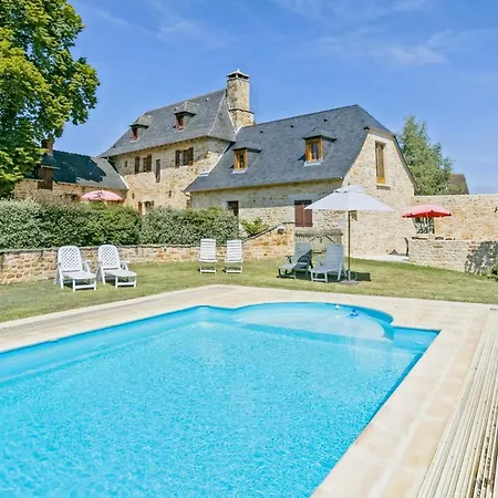 Grezes Sleeps 6 Pool Wifi *